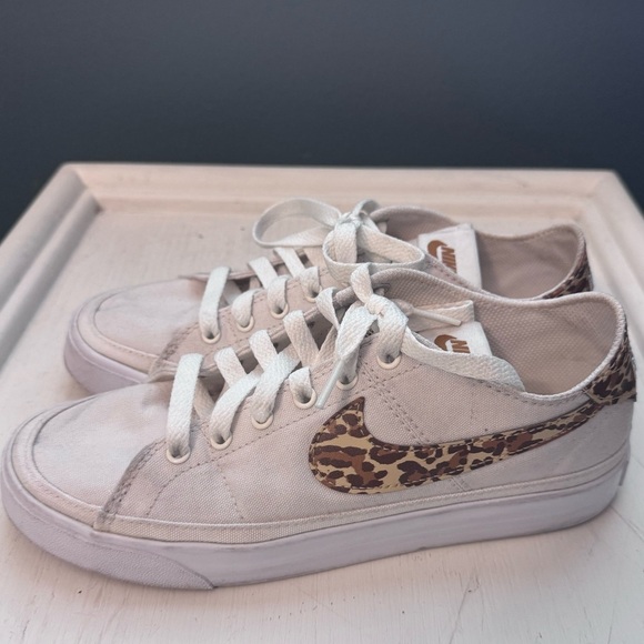 Nike Court Legacy Canvas - Picture 1 of 7